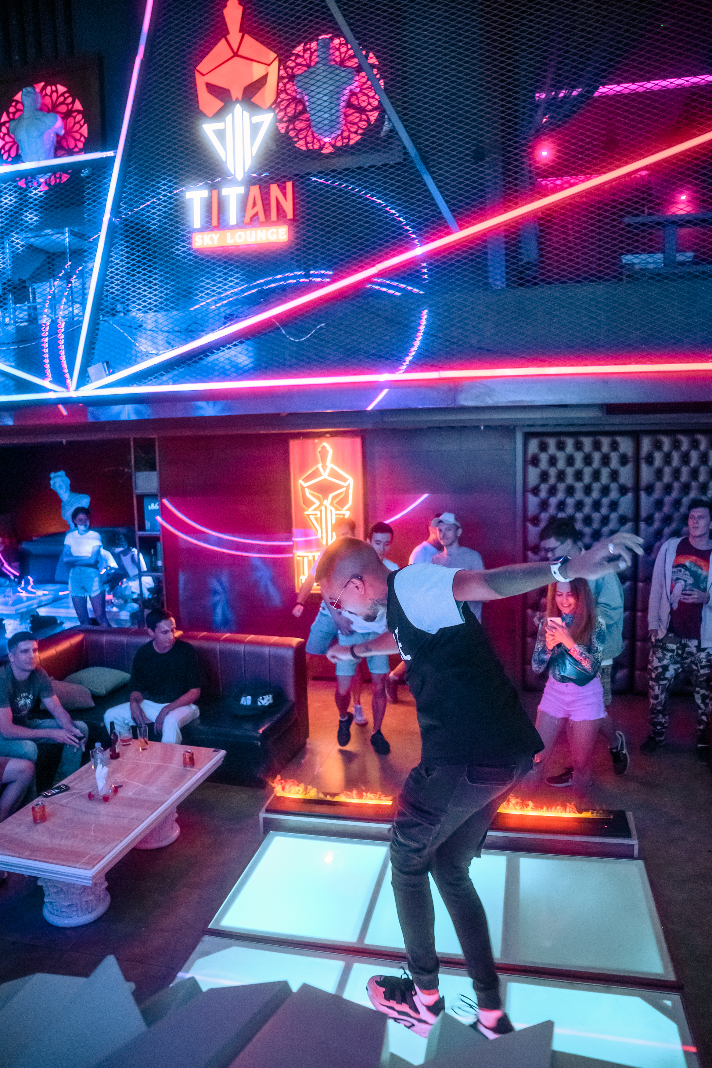 Neon Party